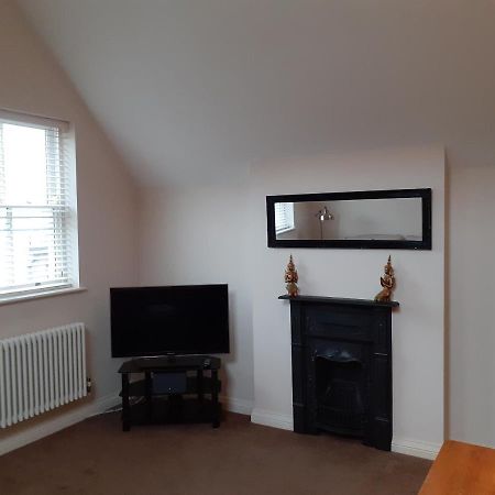 חלנדודנו Modern 2Nd Floor 1 Bed Apartment In The Heart Of מראה חיצוני תמונה