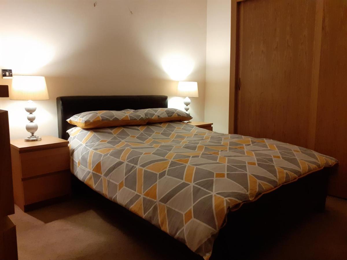 חלנדודנו Modern 2Nd Floor 1 Bed Apartment In The Heart Of מראה חיצוני תמונה